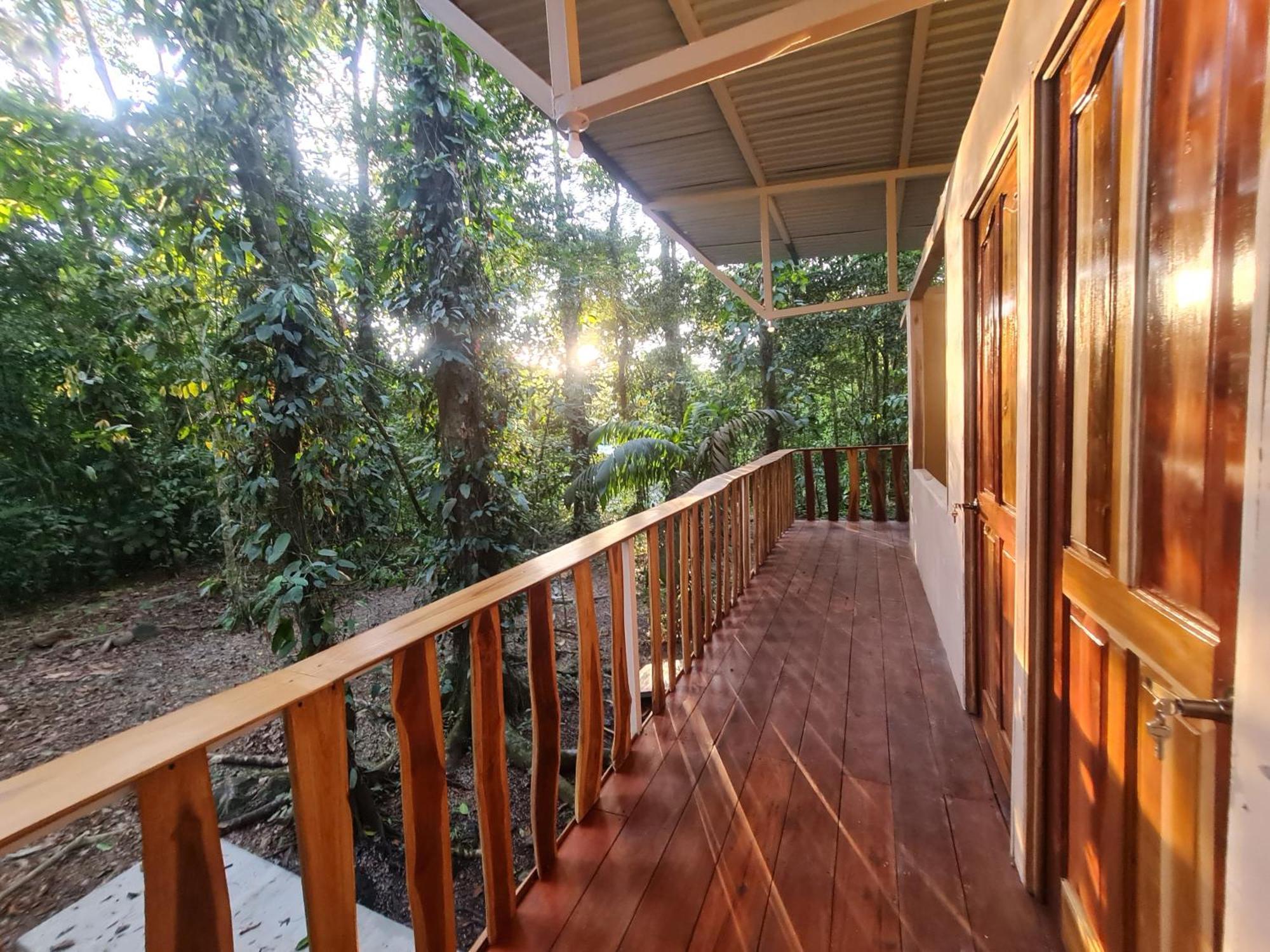 Cool Waters Jungle Villas Uvita Exterior foto